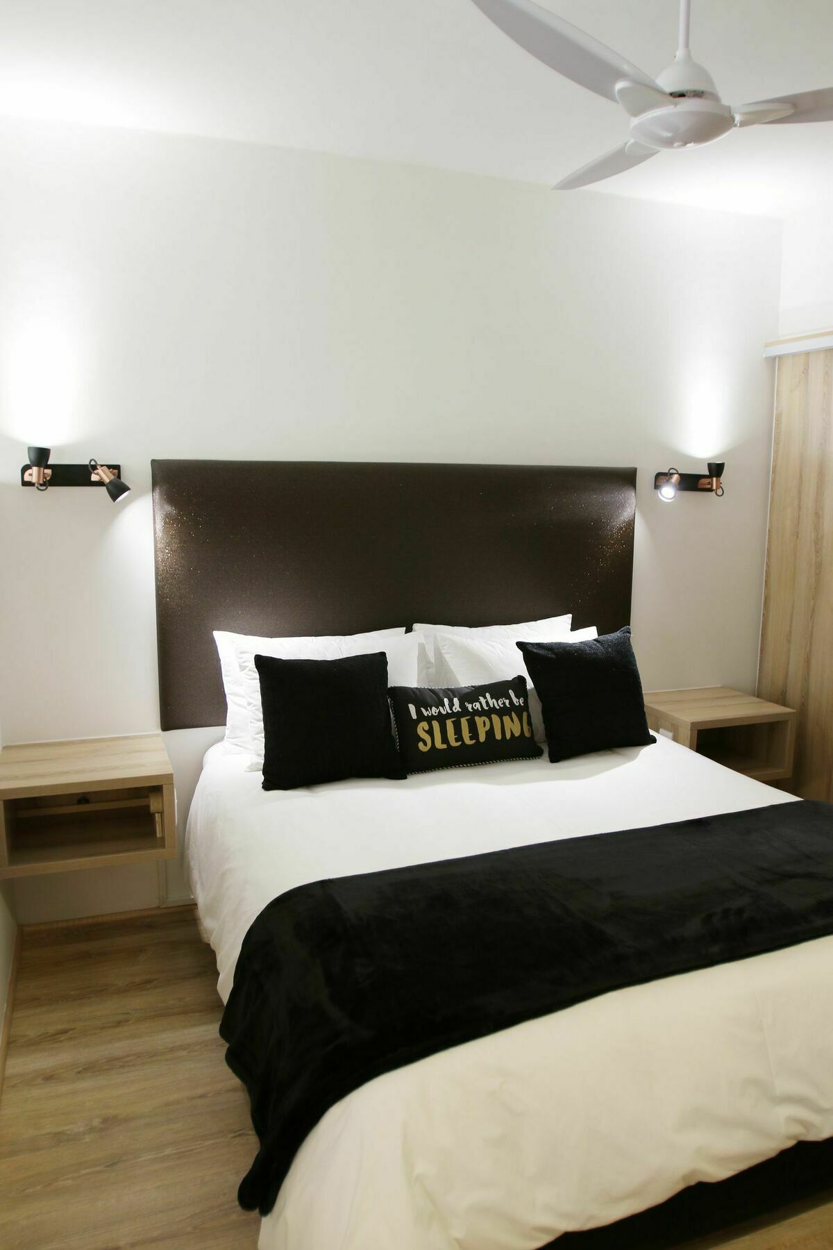 205 New Cumberland Hotel Fokváros Kültér fotó